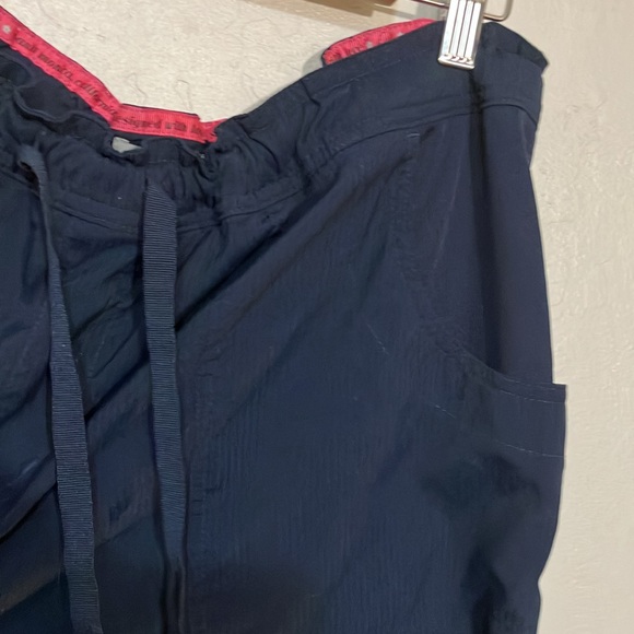 Koi Lite slim fit 2X NWOT scrubs pant healthcare workers - Picture 4 of 9